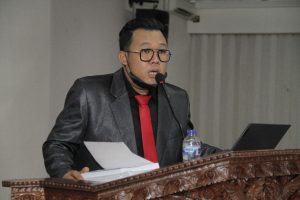 Dr. Ismail Pettanasse, S.H., M.H.